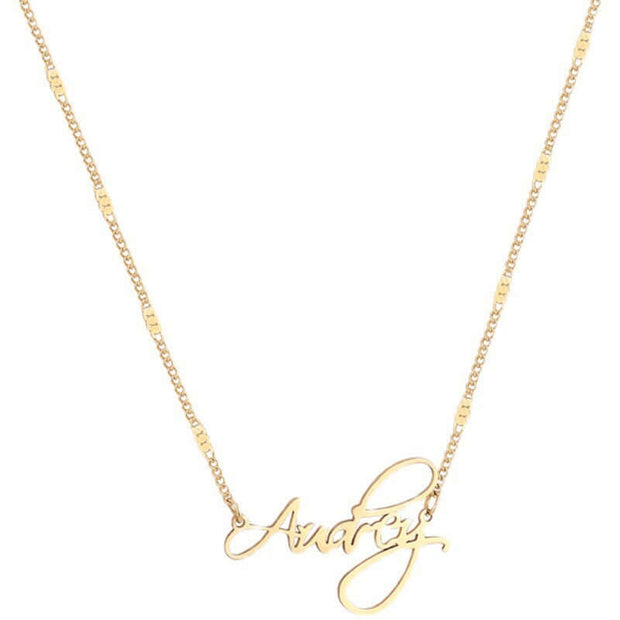 Personalized Name NecklaceB O X ∙ C H A I N ∙ N A M E ∙ N E C K L A C E• Material: High Quality Solid 925 Sterling Silver• Dimensions: Depending on your font choice, height sizes range from 3mm to 4mm lowercase.• Finish: Sterling Silver ∙ 18K Gold ∙ Rose