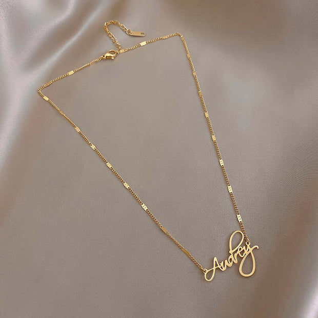 Personalized Name NecklaceB O X ∙ C H A I N ∙ N A M E ∙ N E C K L A C E• Material: High Quality Solid 925 Sterling Silver• Dimensions: Depending on your font choice, height sizes range from 3mm to 4mm lowercase.• Finish: Sterling Silver ∙ 18K Gold ∙ Rose